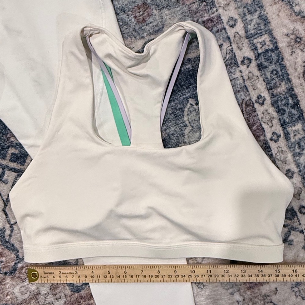 Fabletics Boost PowerHold High Waisted 7/8 Leggings & Sports Bra Set XL & XXL - Picture 3 of 7